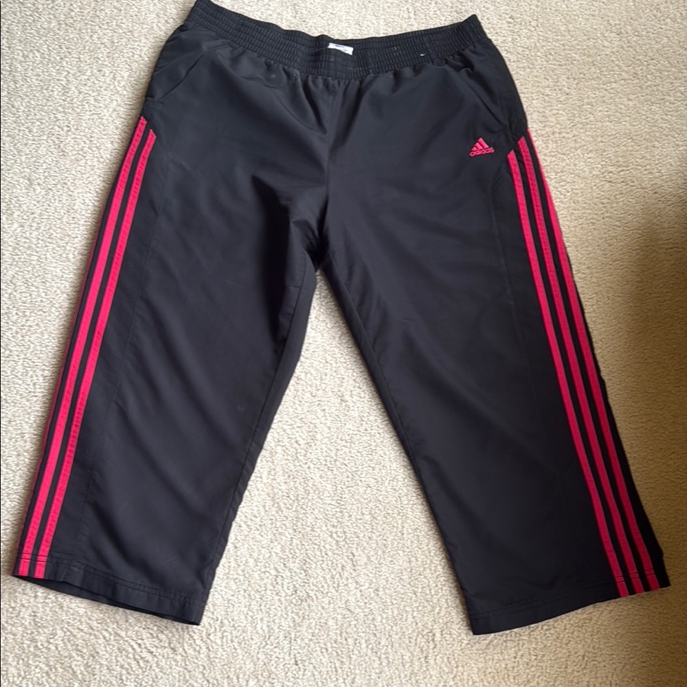 ADIDAS striped athletic track pant - size Large